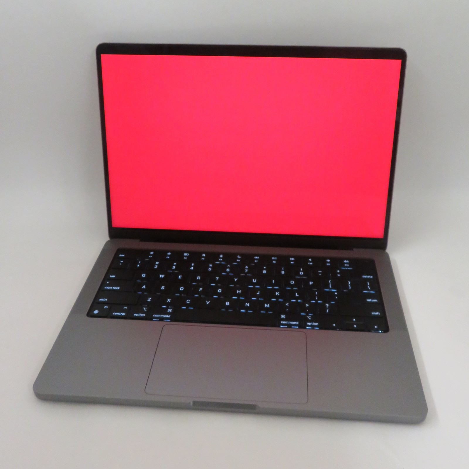 Apple Macbook Pro 2023 14in Retina M2 Pro 16GB RAM 512GB Tahoe A2779