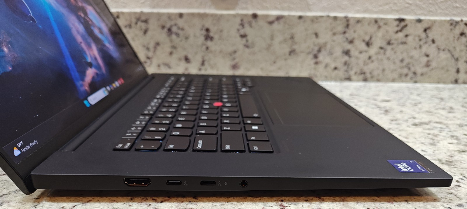 Lenovo ThinkPad P1 Gen 8 (UHD+) — Ultra 7 255H 32GB RAM 1TB SSD RTX PRO 2000