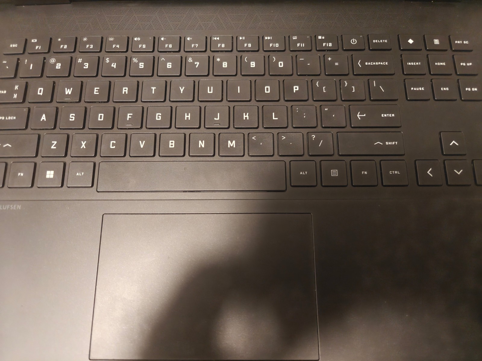 HP OMEN 16, RTX 4050, Intel Core i5-13420H, 16 GB RAM, 512 GB SSD