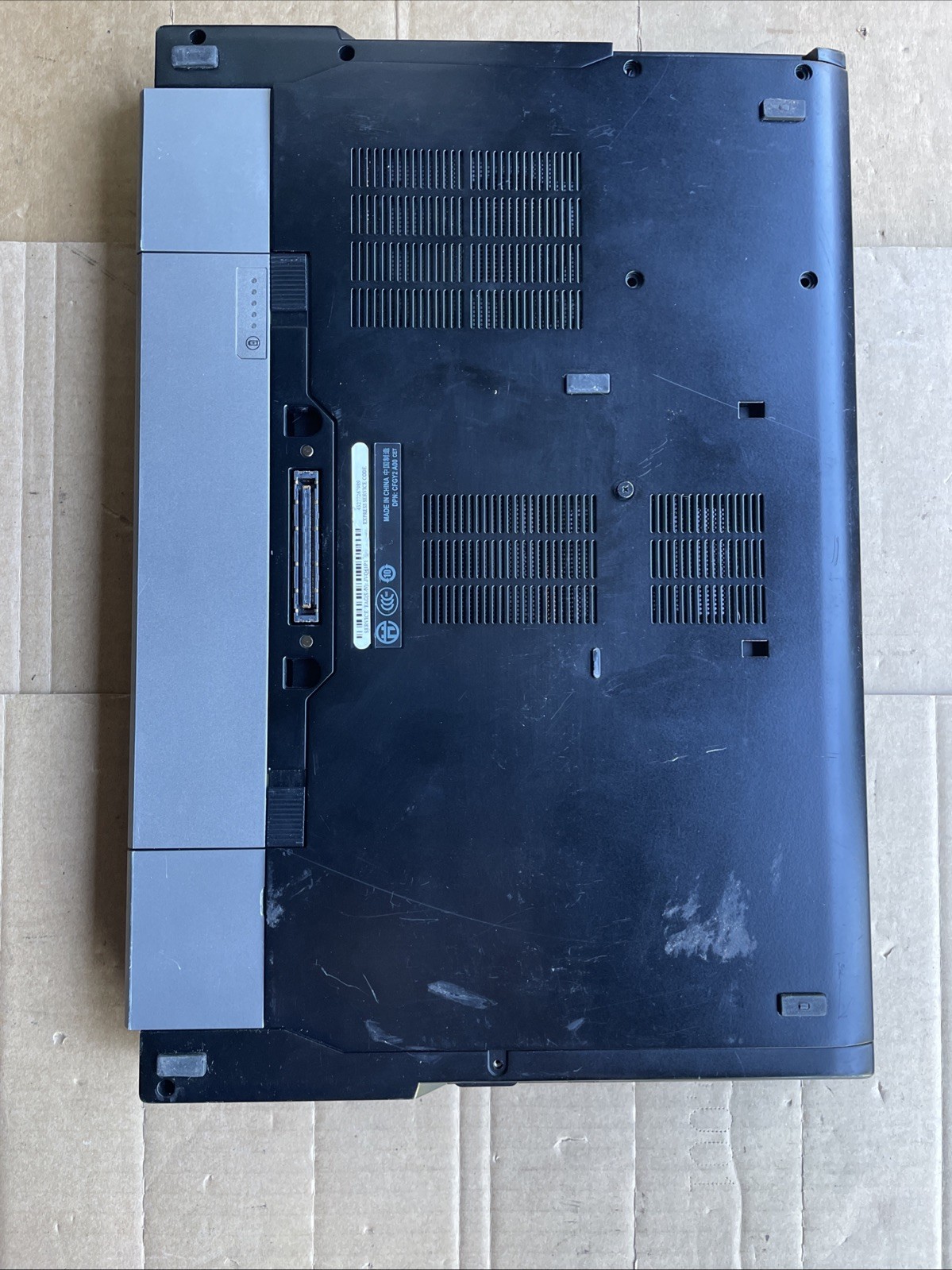 Dell Latitude E6510 i3-M380 2.53Ghz 4GB No HDD No Charger-For Parts