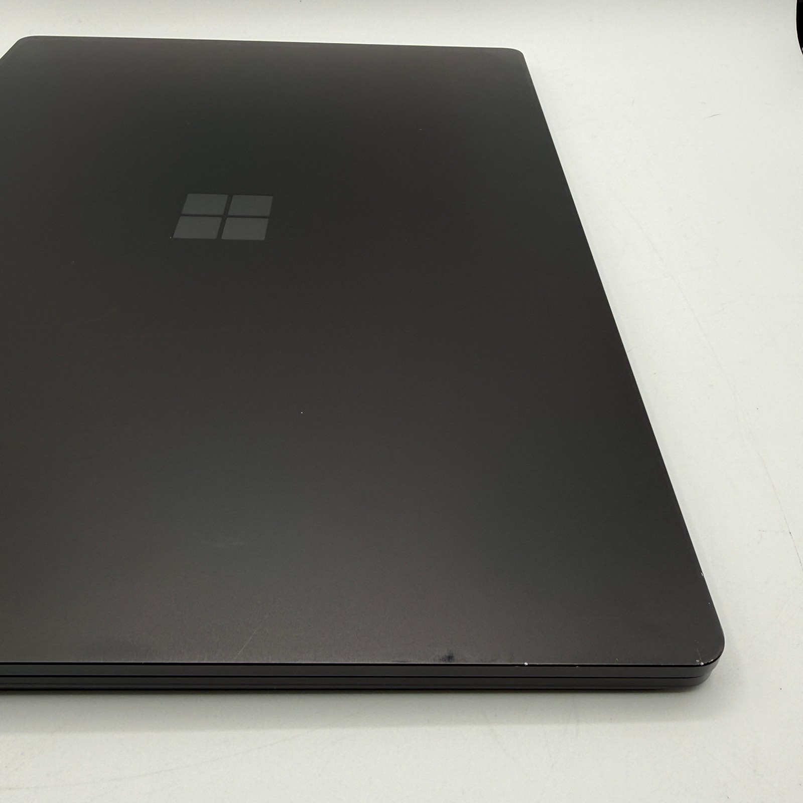 Microsoft Surface Laptop 3 1872 T13.5″ i7-1065G7 32GB 1TB SSD Win11 Pro Touch