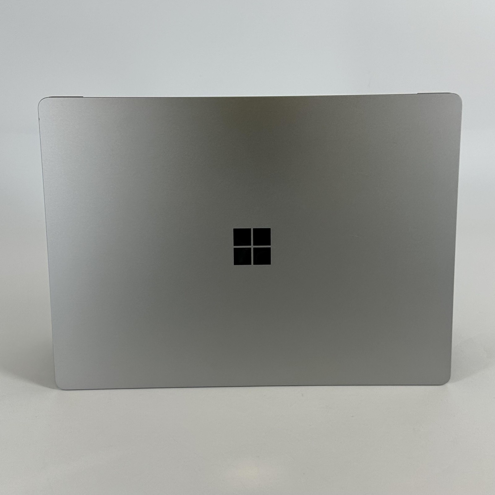 Microsoft Surface Laptop 4 13.5 2K TOUCH 2.2 GHz Ryzen 5 4680U 8GB 256GB SSD