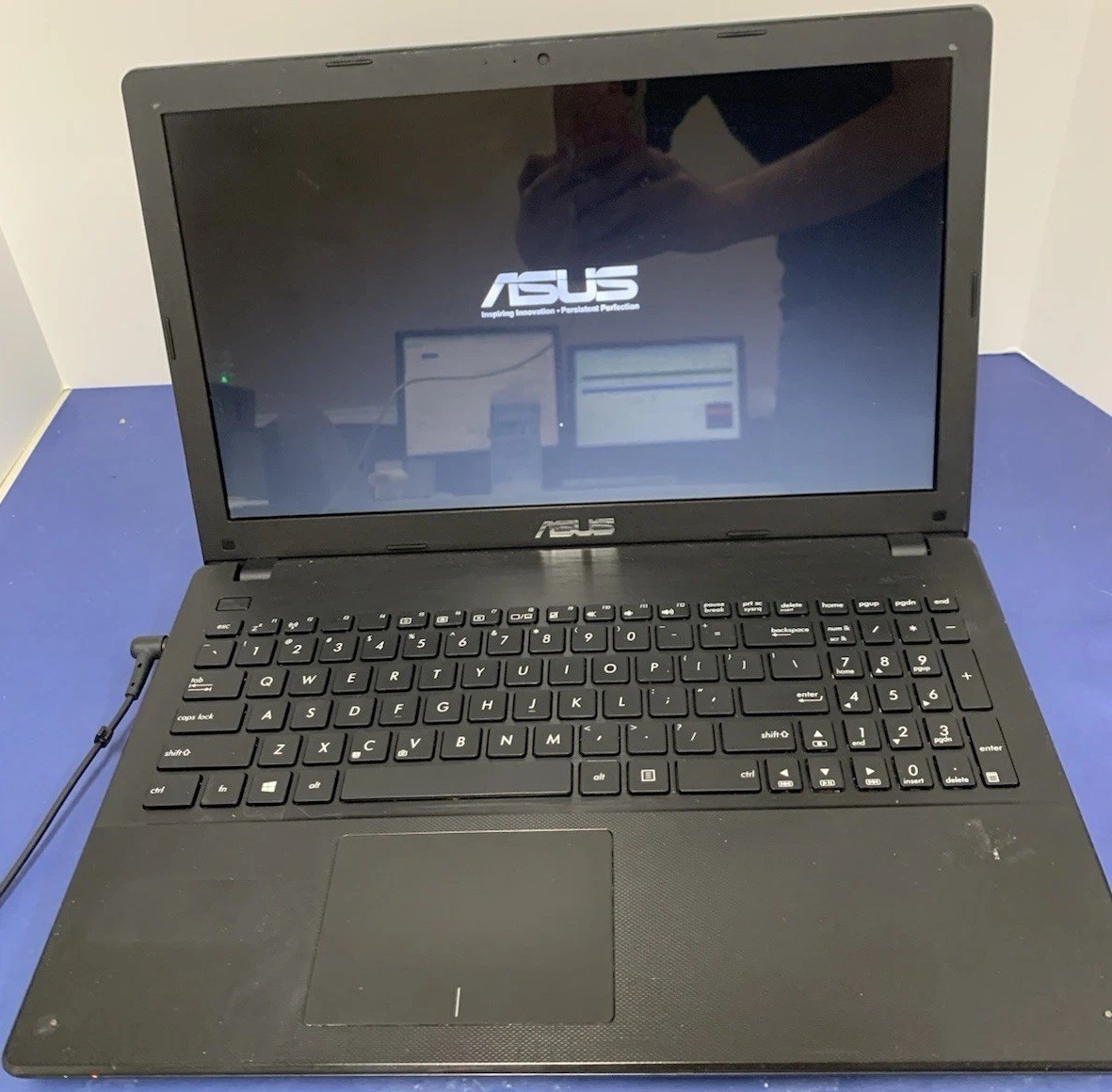 ASUS X551M NOTEBOOK PC INTEL CELERON CPU N2815 1.86GHZ 4GB NO HARD DRIVE W/CORD