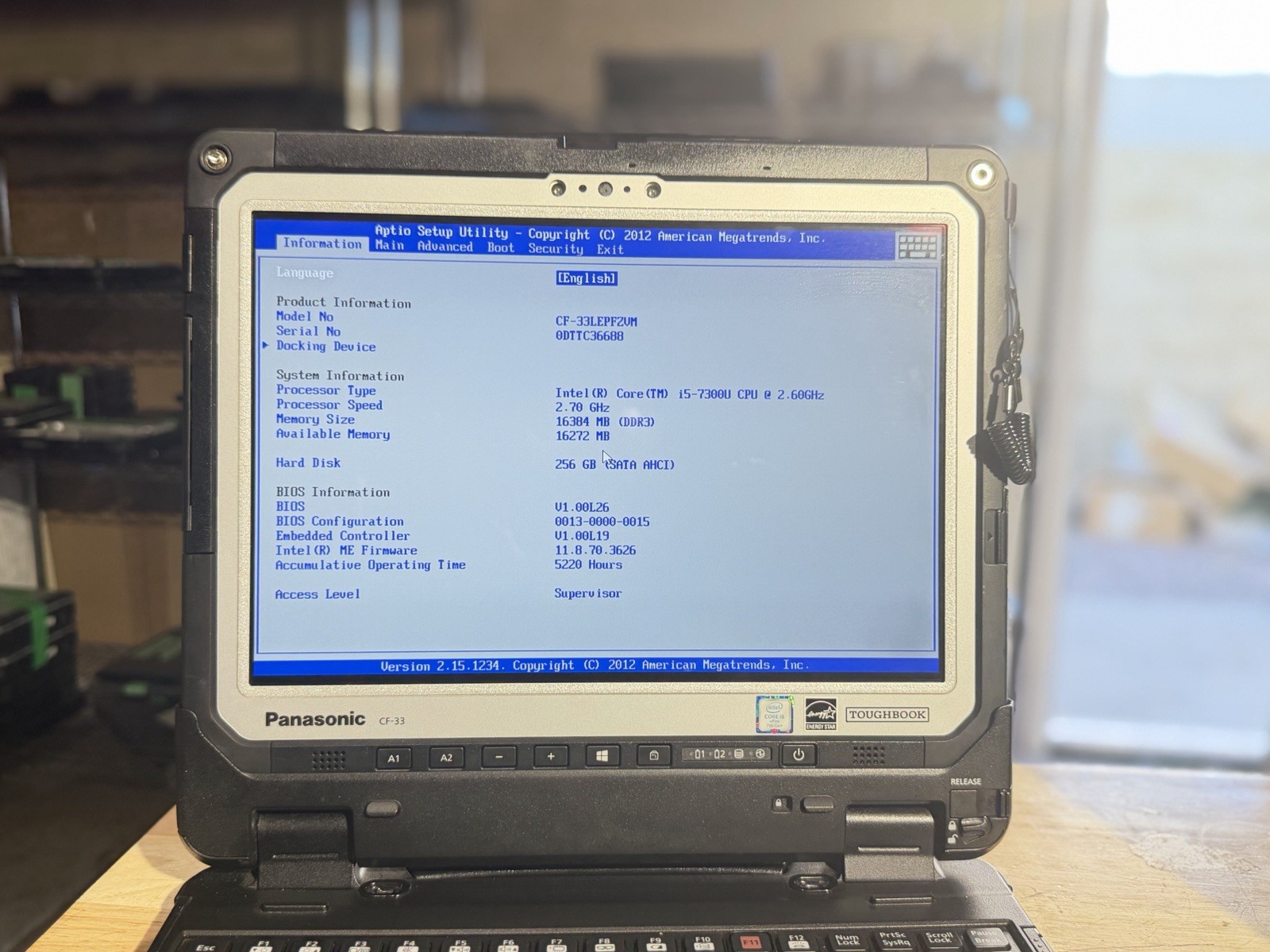 Panasonic ToughBook CF-33 i5-7300U 16 GB Ram 256GB SSD QHD Win 11 Pro Touch