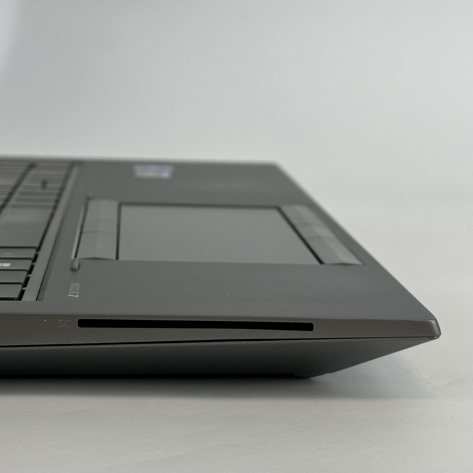 HP ZBook Fury 15 G8 FHD i7-11800H 2.30GHz 32GB 512GB SSD RTX A2000 Very Good