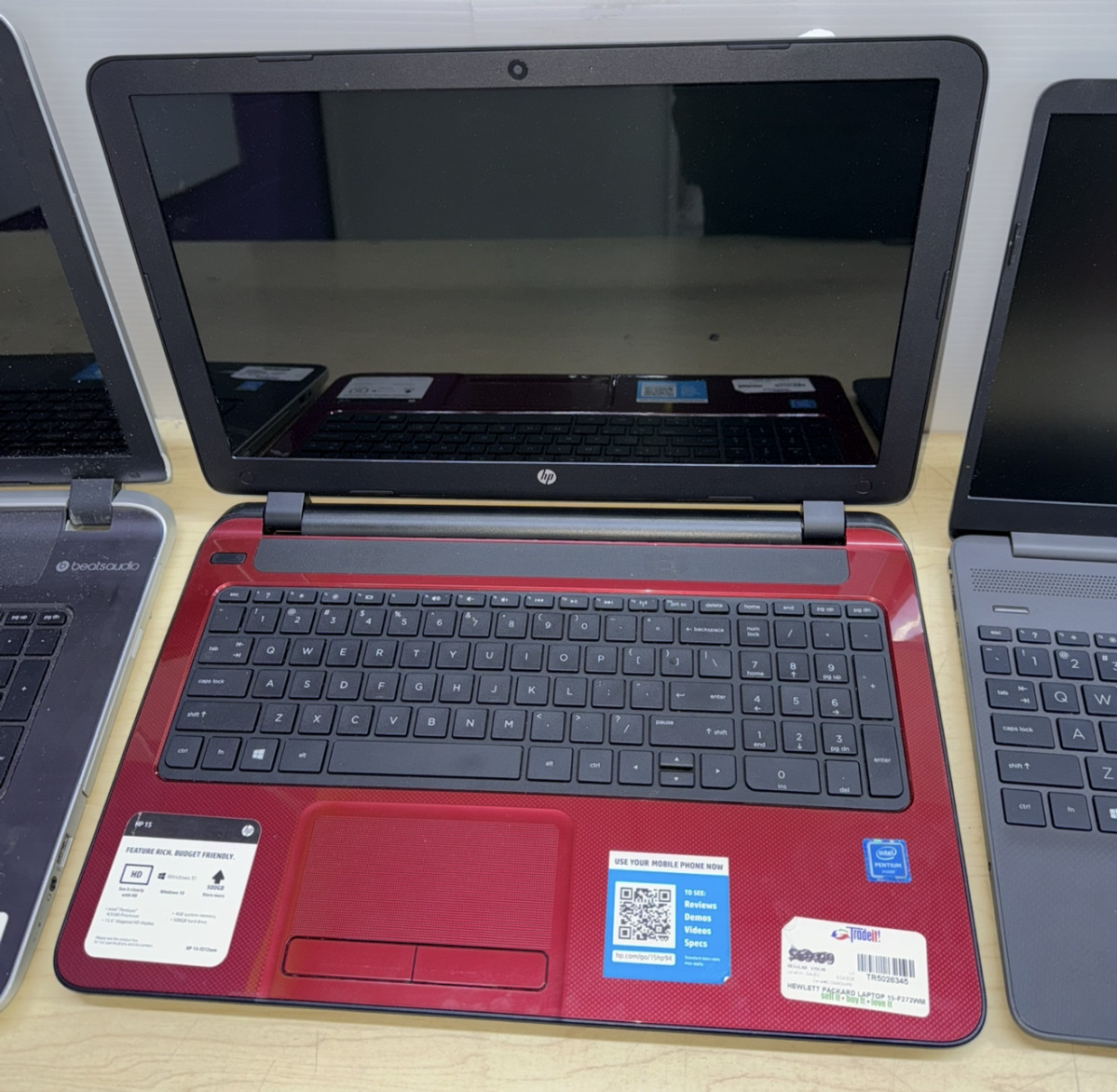 Lot of 4 HP Laptops (PARTS/REPAIR)