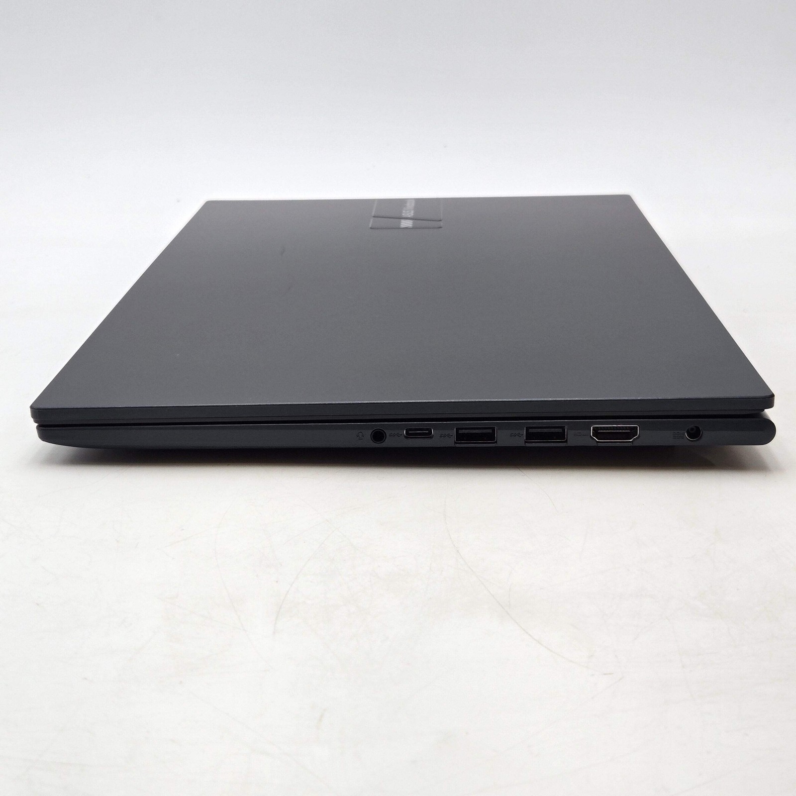 Asus VivoBook F1504V 15-inch Core i3 13th Gen 8GB RAM 512GB – Used w/ Charger