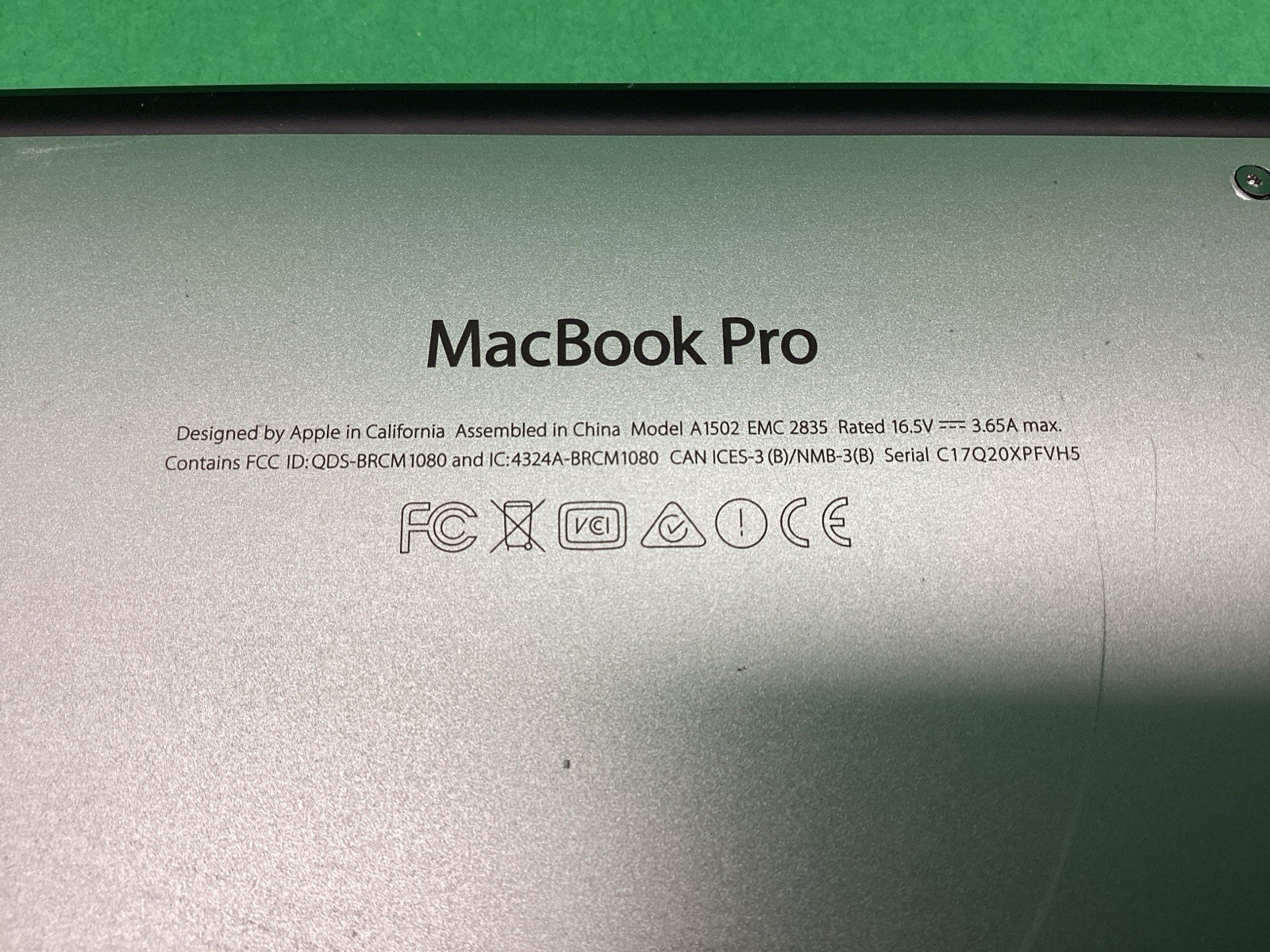 Apple Early 2015 MacBook Pro A1502 – 13” Laptop – POWERS ON – UNTESTED
