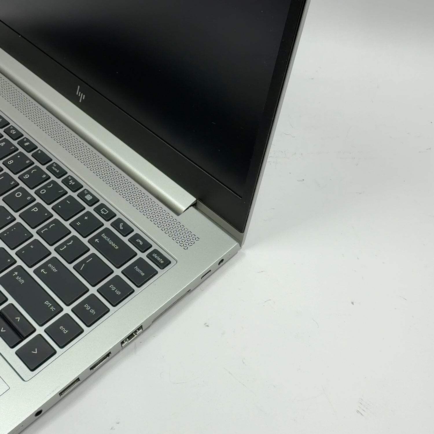 HP EliteBook 745 G6 14″ Ryzen 5 Pro 3500U 2.1GHz 16GB RAM 256GB SSD