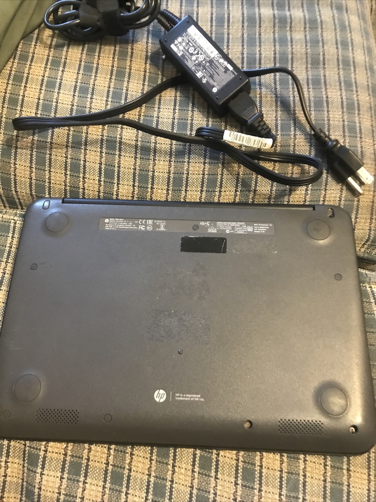 HP Chromebook 11 G4 Laptop Celeron 2GB Ram 16GB SSD Chrome HDMI