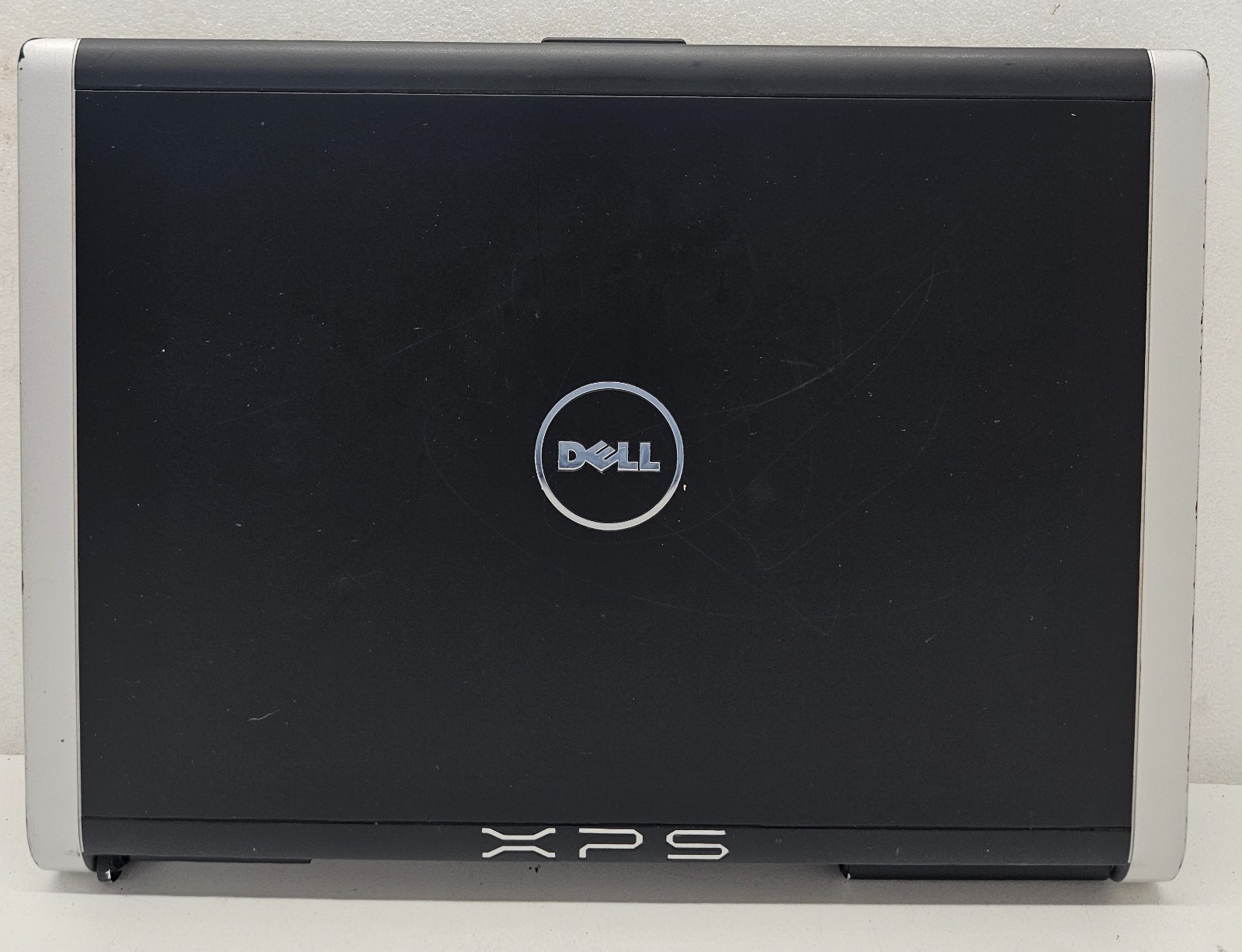 Dell XPS M1330 13.3″ Laptop Intel Core 2 Duo 4GB Ram NO HD/OS/BATT (FL)