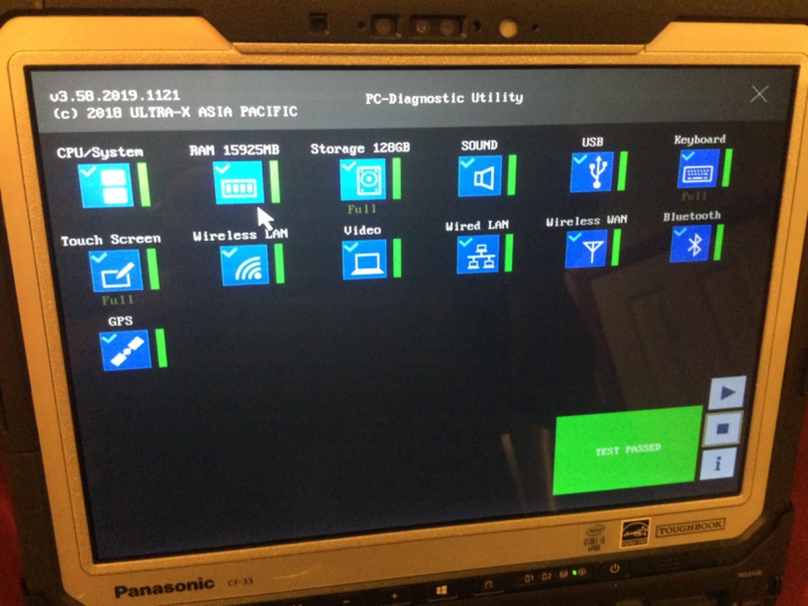 Panasonic Toughbook CF-33 MK2, Intel Core i5-10310U 16 “Win11” w/KYBRD