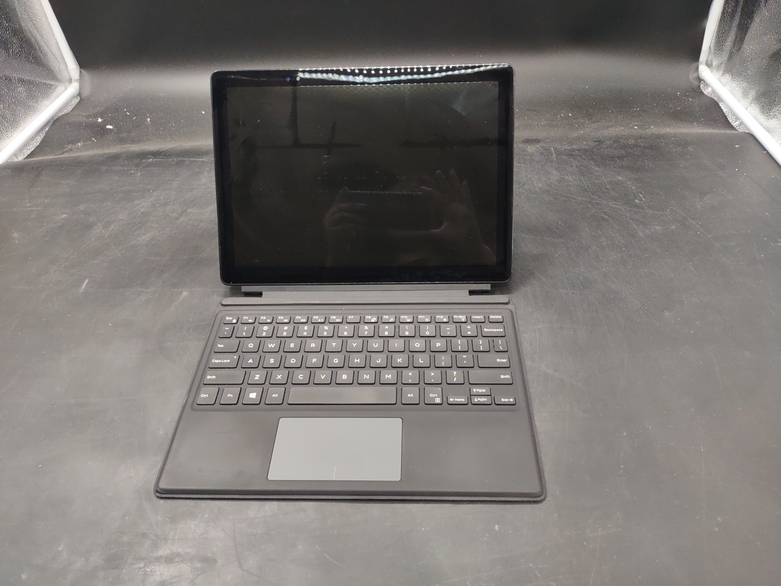 Dell Latitude 5290 2-in-1 i5 8350U @ 1.70Ghz 16GB RAM NO SSD NO OS