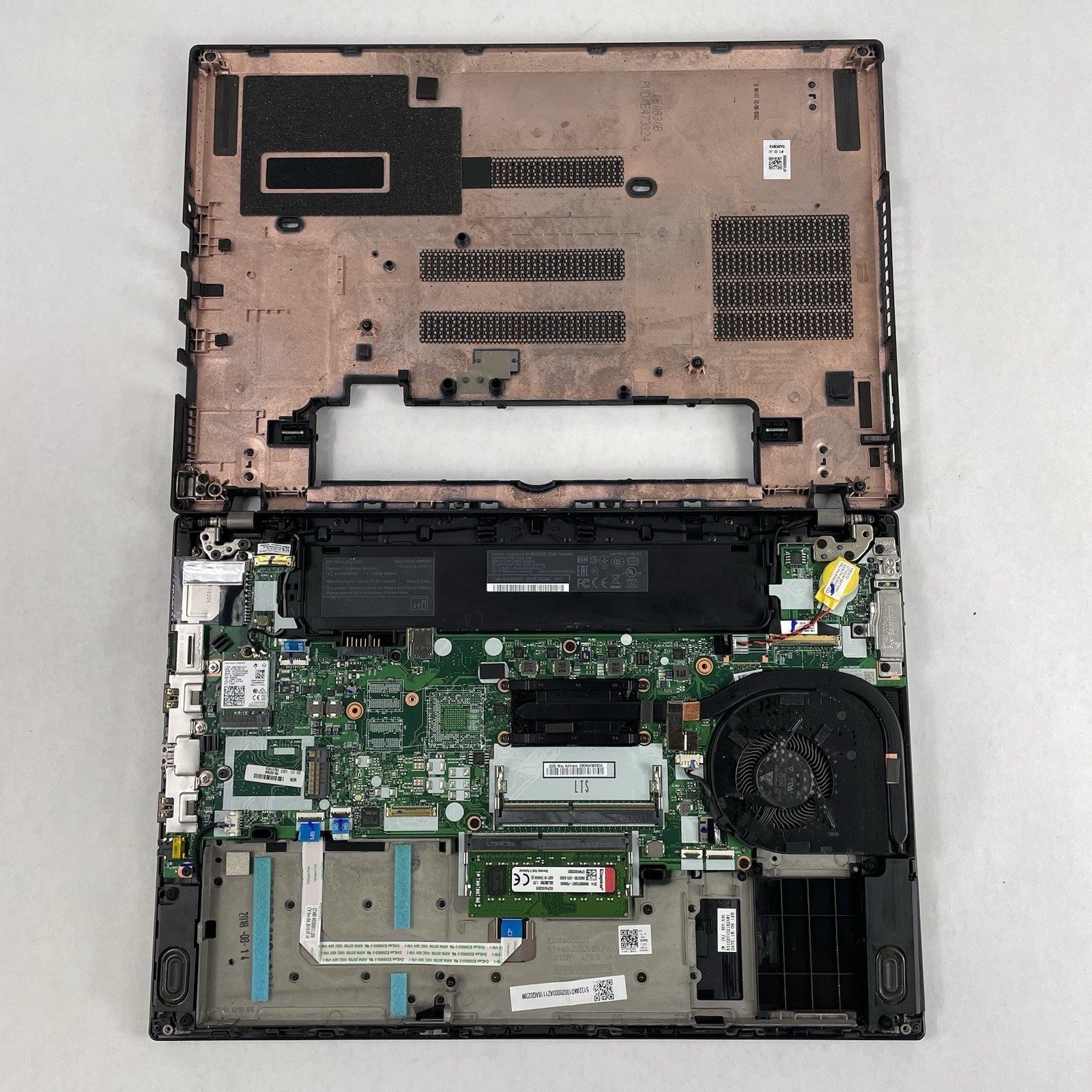 Lenovo ThinkPad T480 14″ i5-8350U 1.70 GHz 8 GB RAM No SSD/OS/AC/Batt – READ