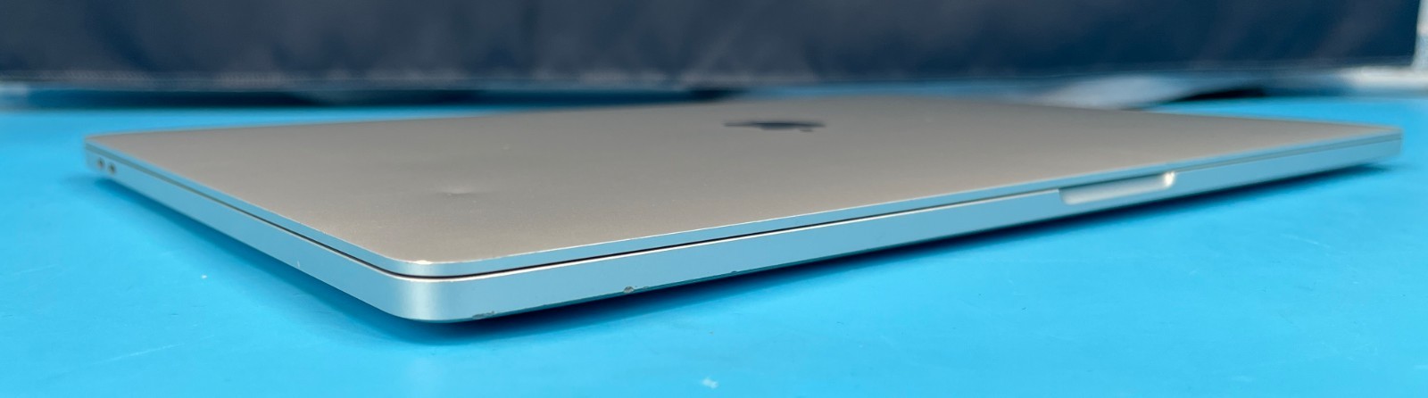 Apple MacBook Pro A2141 16,1 (2019) 16″ 2.40GHz i9-9980HK 32GB 1TB NVME NO OS/AC