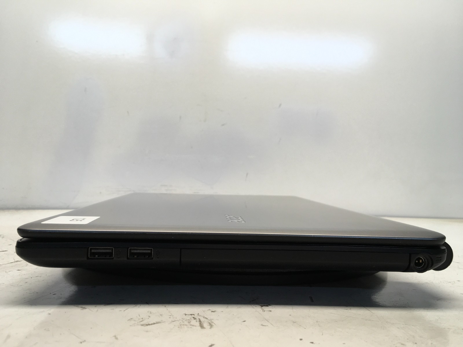 Acer Aspire V5-561 Intel i7-4500U 1.8GHz 4 GB NO HDD