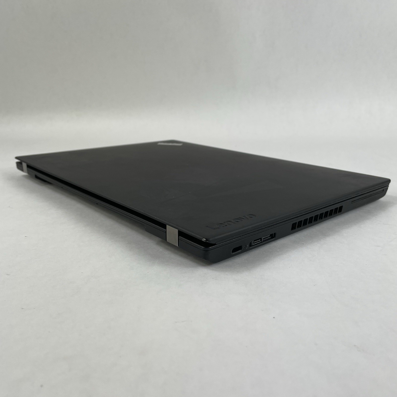 Lenovo ThinkPad T480 14″ i5-8350U 1.70 GHz 8 GB RAM No SSD/OS/AC- READ