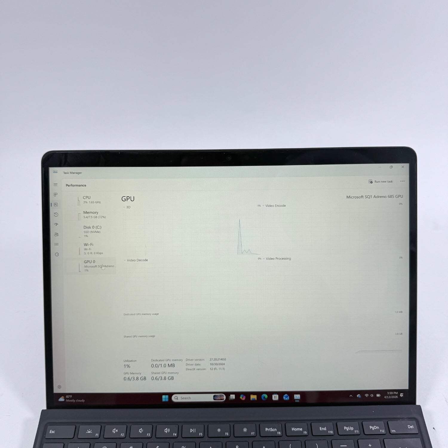 Microsoft Surface Pro X 1876 13″ SQ1 3.0GHz 8GB RAM 128GB SSD