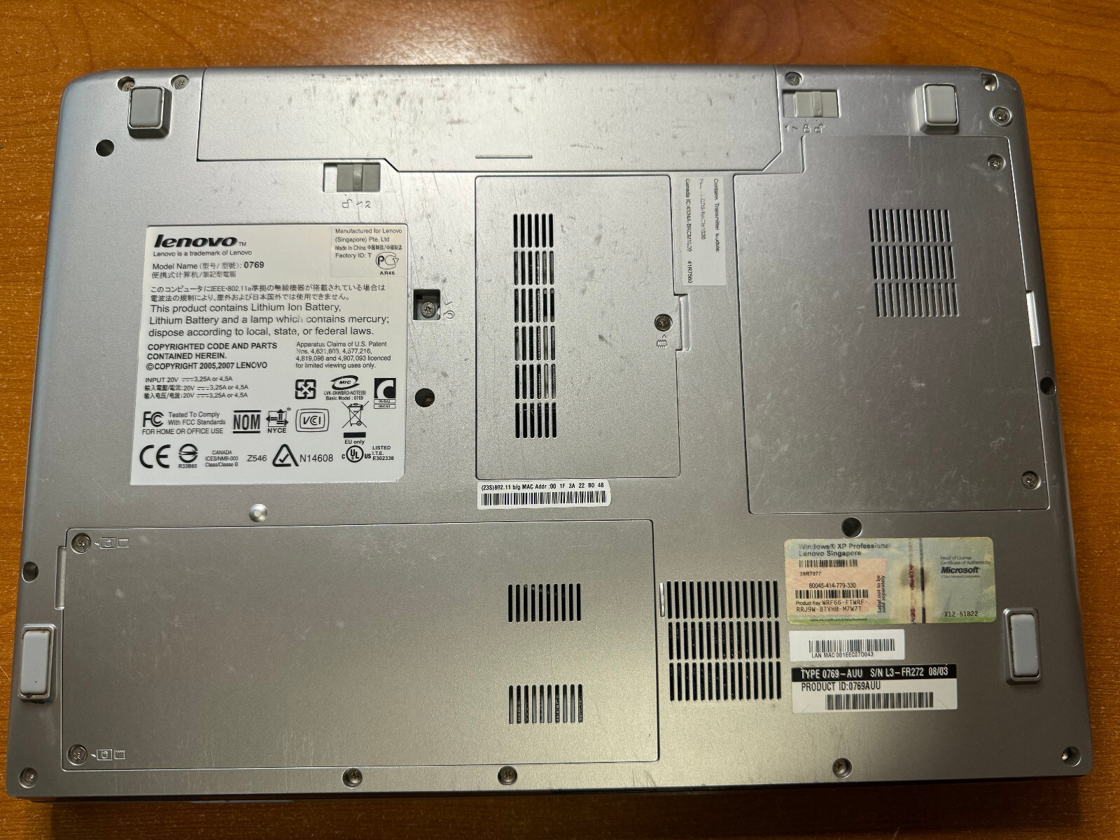 LAPTOP LENOVO – MODELO 3000 N200 – FOR PARTS – NON DISK