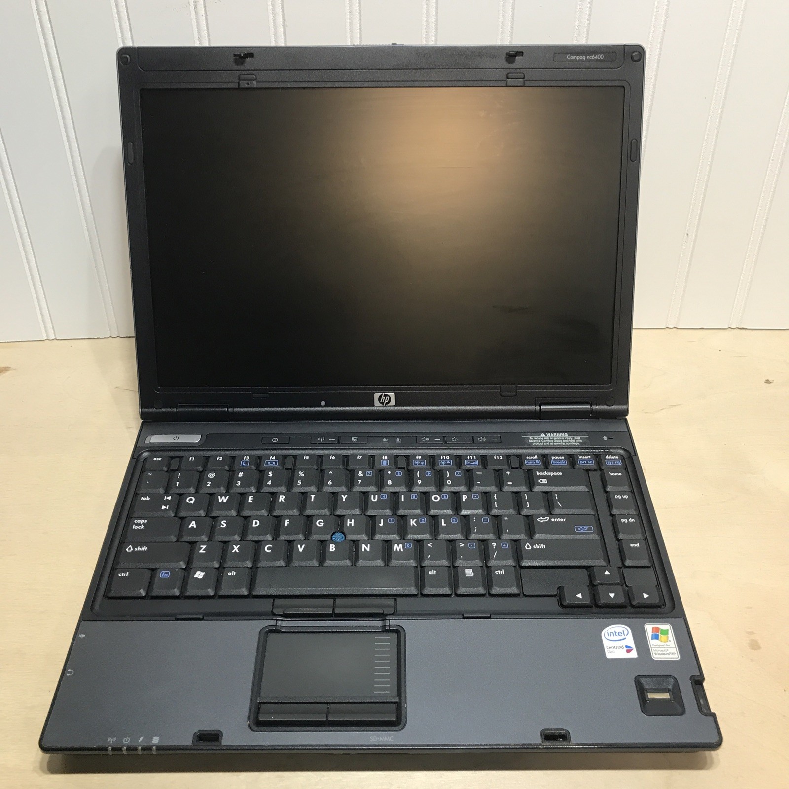 VTG HP Compaq nc6400 14″ Laptop Intel Centrino Duo XP Untested