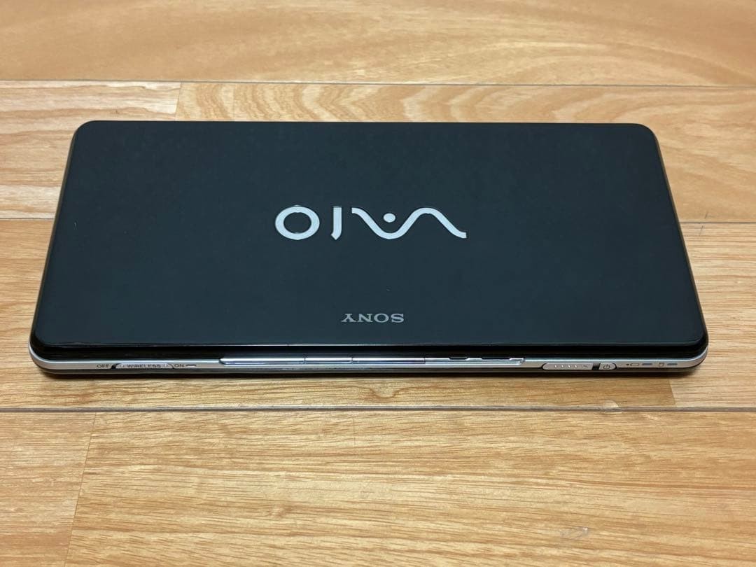 SONY VAIO typeP VGN P90NS Intel Atom RAM 2GB HDD 80GB Windows xp