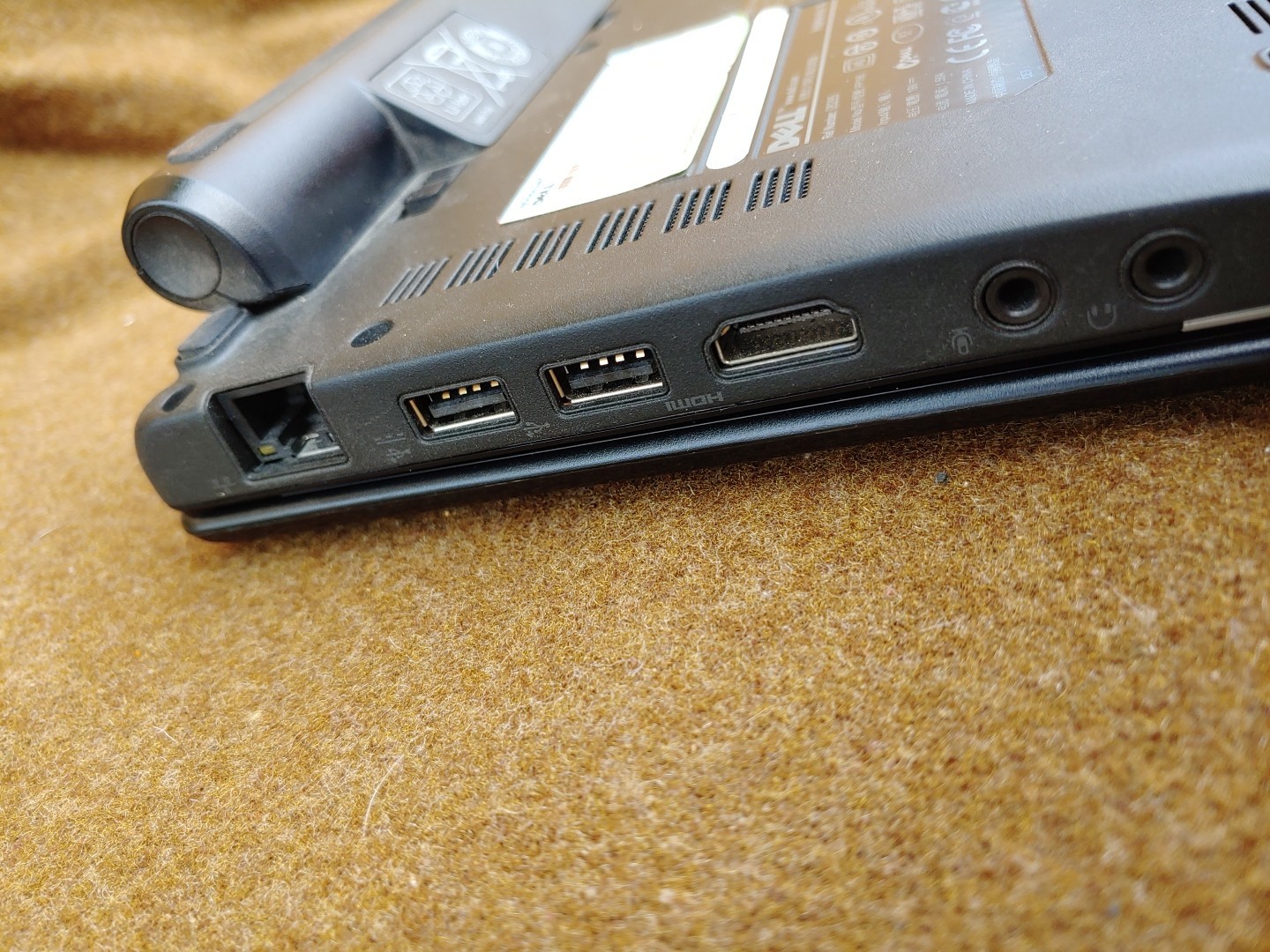 Dell Inspiron Mini 10 PP19S Netbook Atom Z520 1.33Ghz/1GB 10.1″ Laptop, Untested