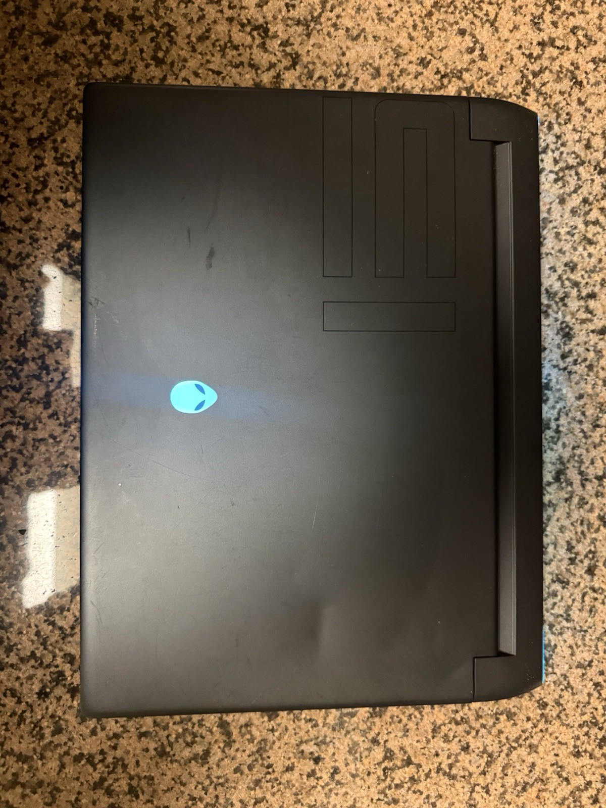 Alienware m15 R6 15.6″ i5-11400H 16GB 1TB SSD RTX 3060 – Fully Functional
