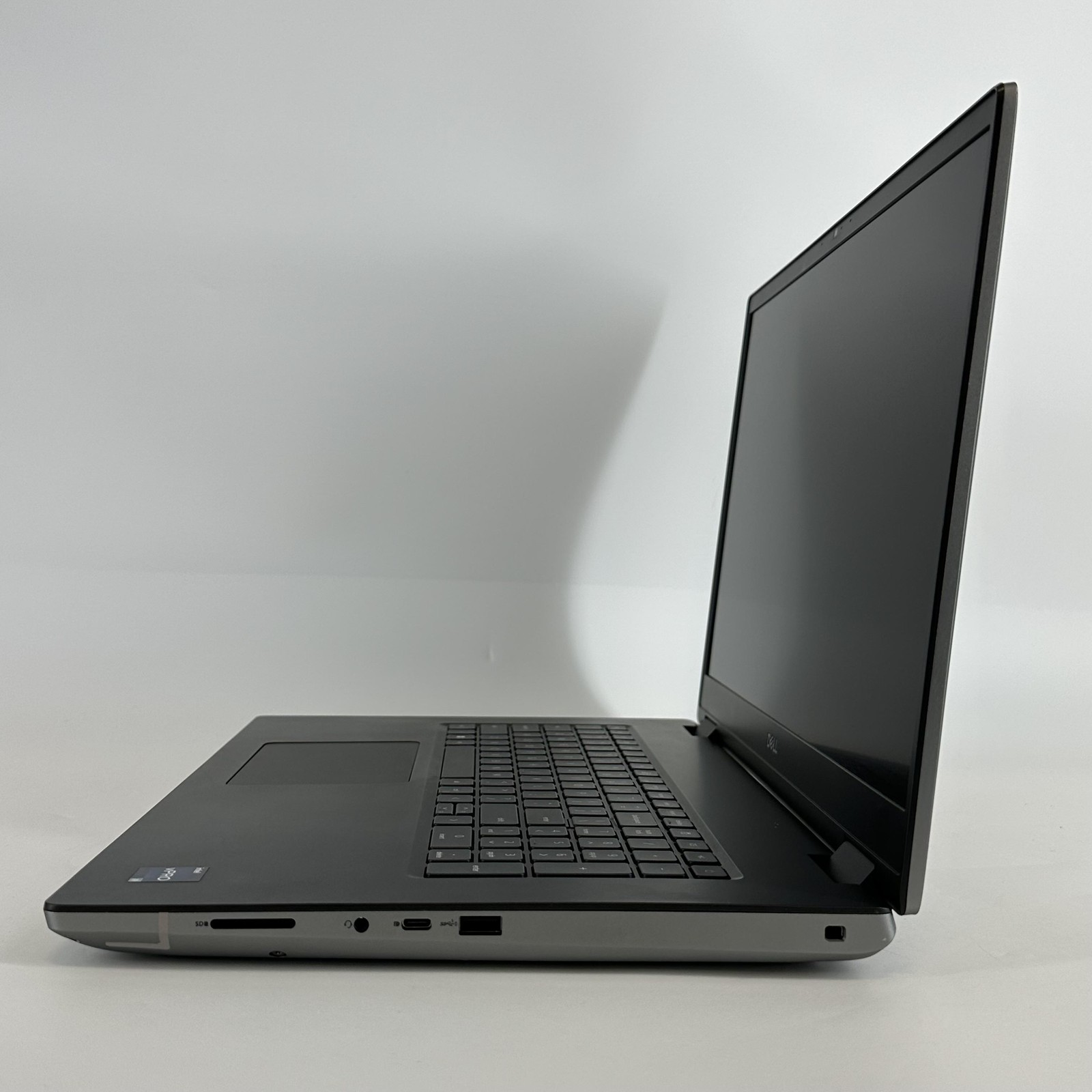 Dell Precision 7770 17.3 Gray FHD i9-12950HX 64GB 1TB SSD RTX A4500 BAD USB PORT