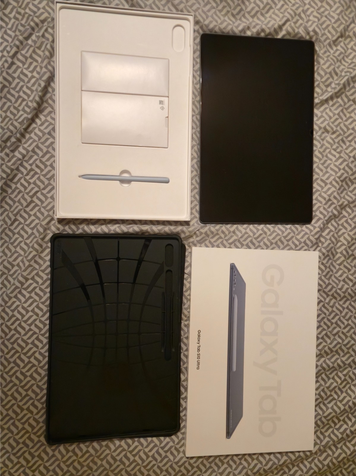 Samsung Galaxy Tab S10 Ultra 1TB (1000GB) 16GB RAM 14.6 Moonstone Gray