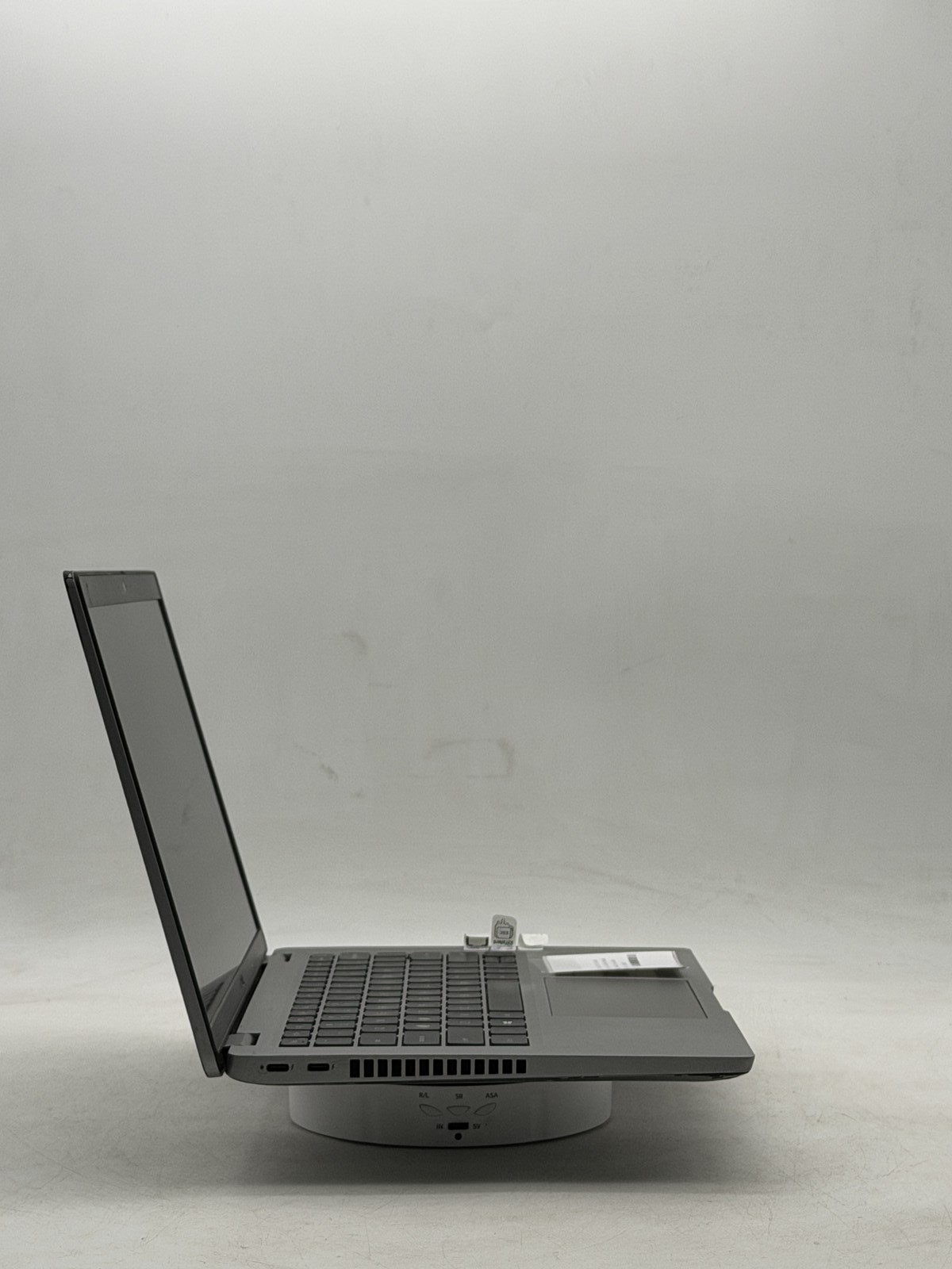 Dell Latitude 5420 *14.0* i5-1135G7 8GB 128GB NO OS Read