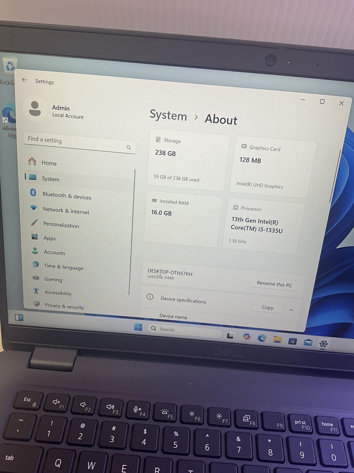 Dell latitude 3440 i5-1335U 1.3GHz 16GB RAM 256GB SSD Window 11pro