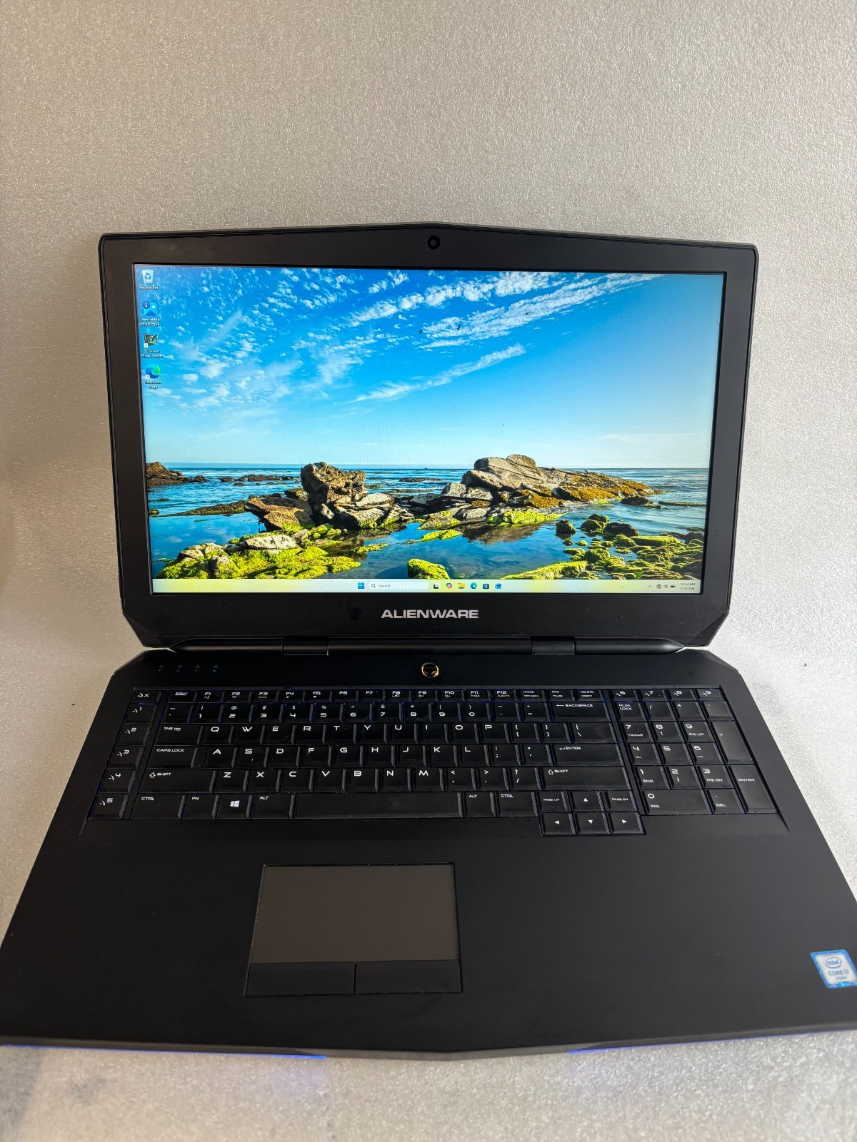 ALIENWARE 17 R3 GAMING i7-6700HQ 2.6GHZ RAM 8GB SSD 512GB NVIDIA GTX 970M
