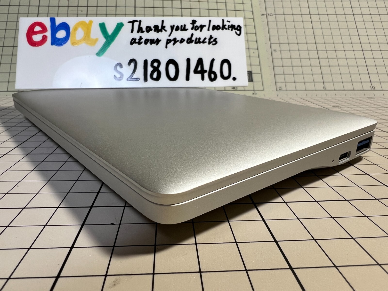 GPD Pocket 2 Intel Core m3-7Y30 7in Touch Screen 8GB RAM/128GB ROM Near Mint