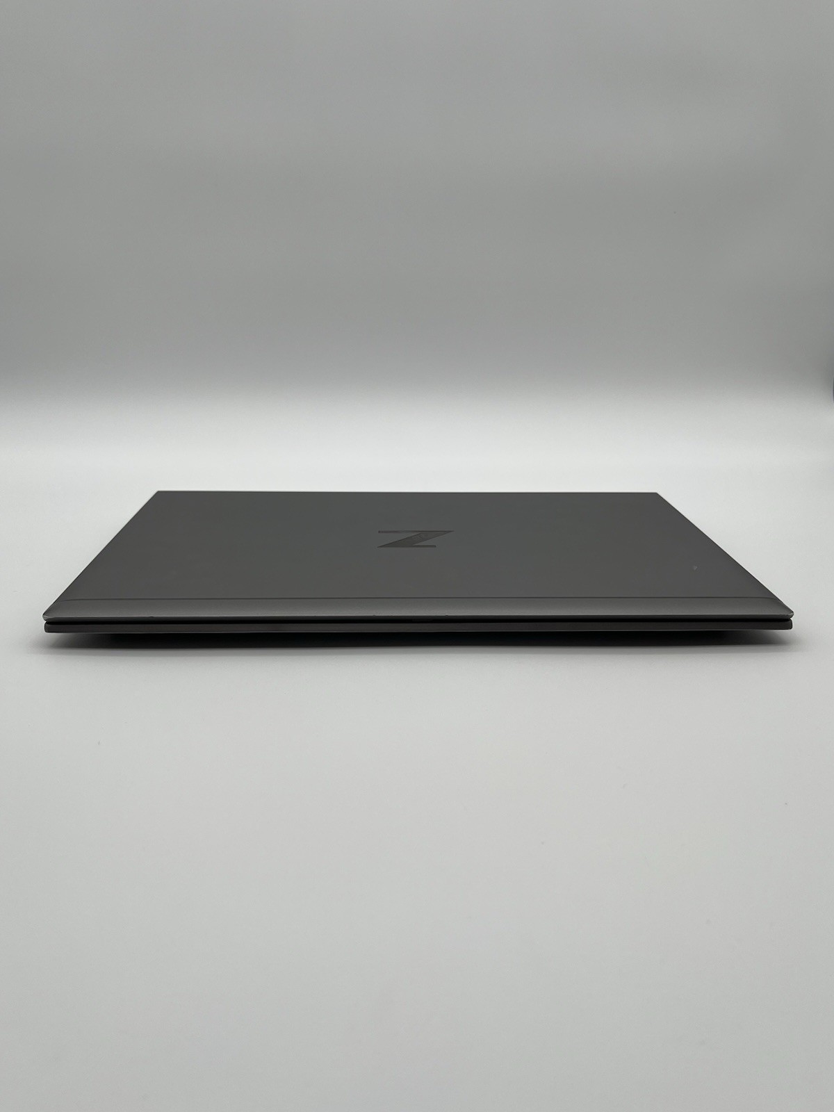 HP ZBook Firefly 15 G8 i7 11th Gen 16GB 256GB SSD Win 11 Pro – No Webcam