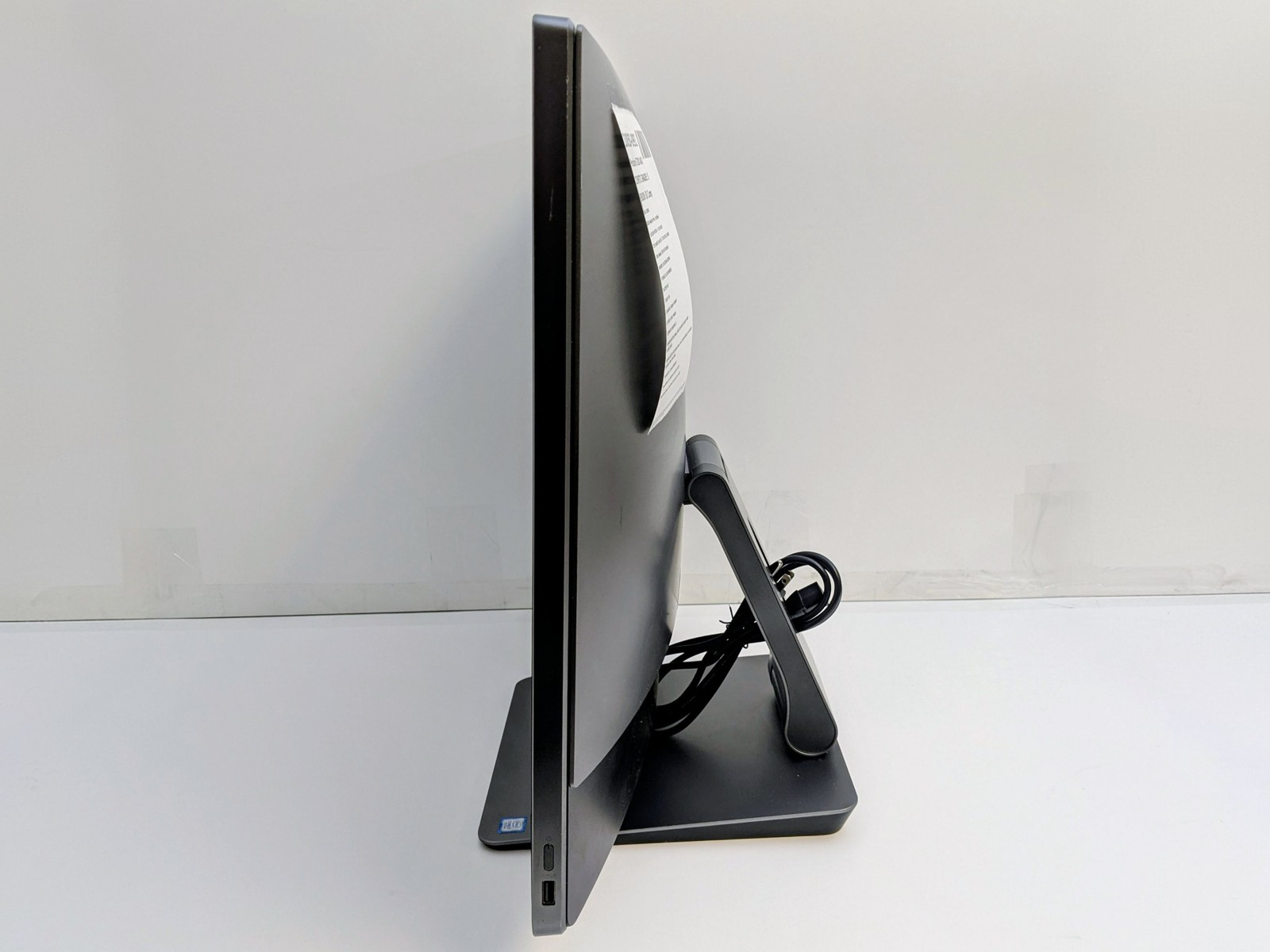 Dell Precision 5720 AIO 27″ UHD 4K Touch I7-7700 512GB 16GB W11P RX 470 *READ*