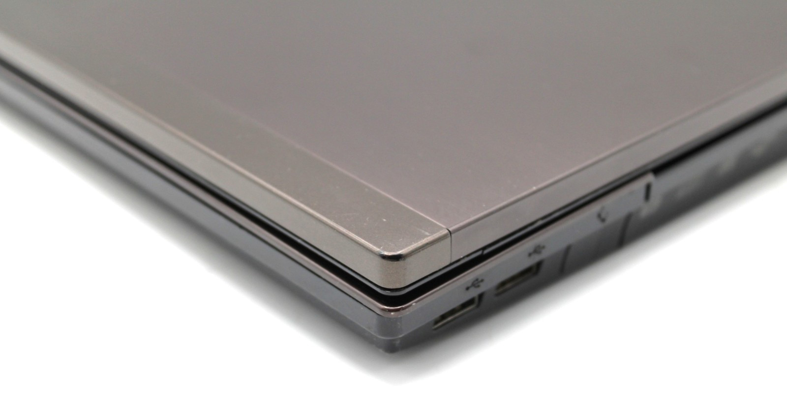 HP ProBook 4525s AMD Turion-P560@2.50GHz 8GB DDR3 NO STORAGE OR OS *USED/TESTED*