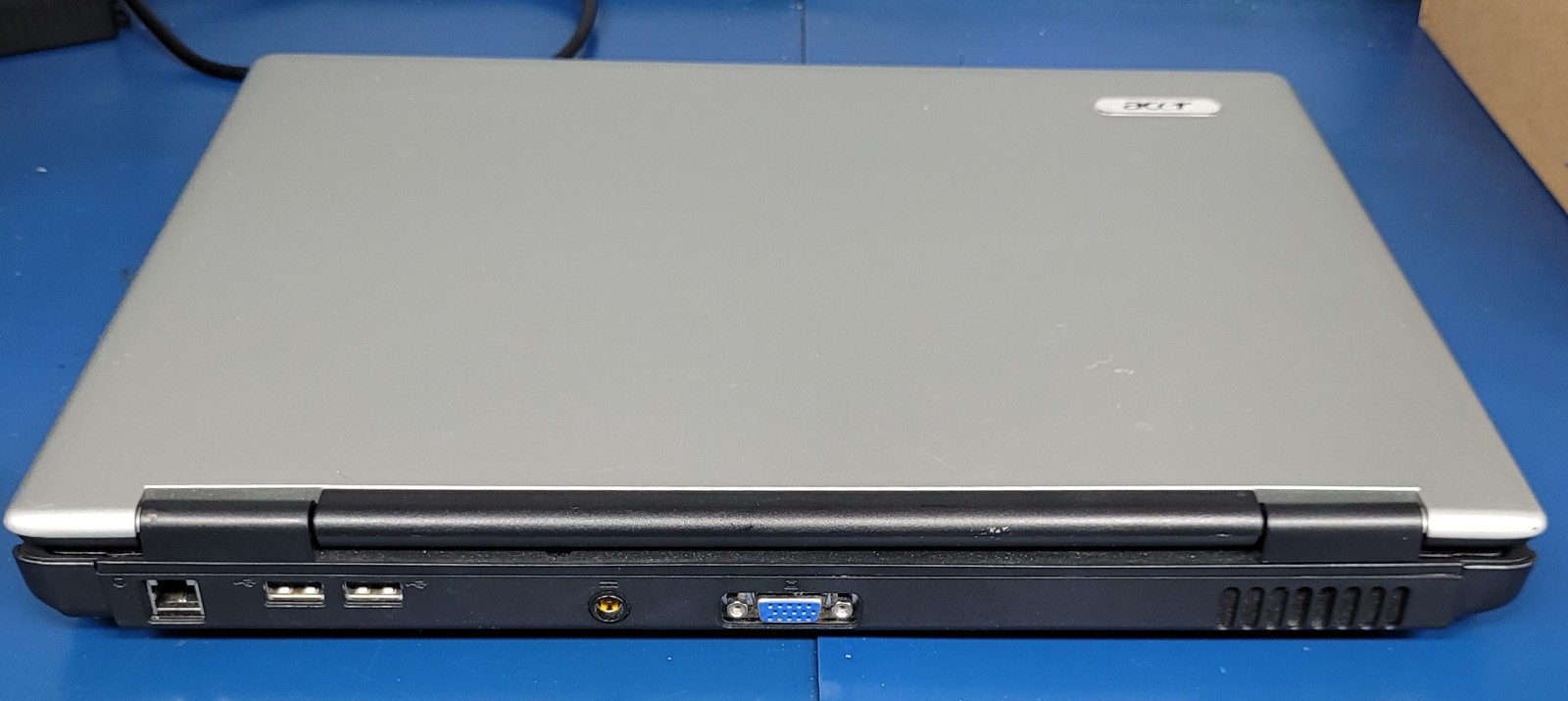 Acer Aspire 3100-1718 BL51 AMD Sempron 3500 @1.00 GHz + 256 MB RAM No HDD