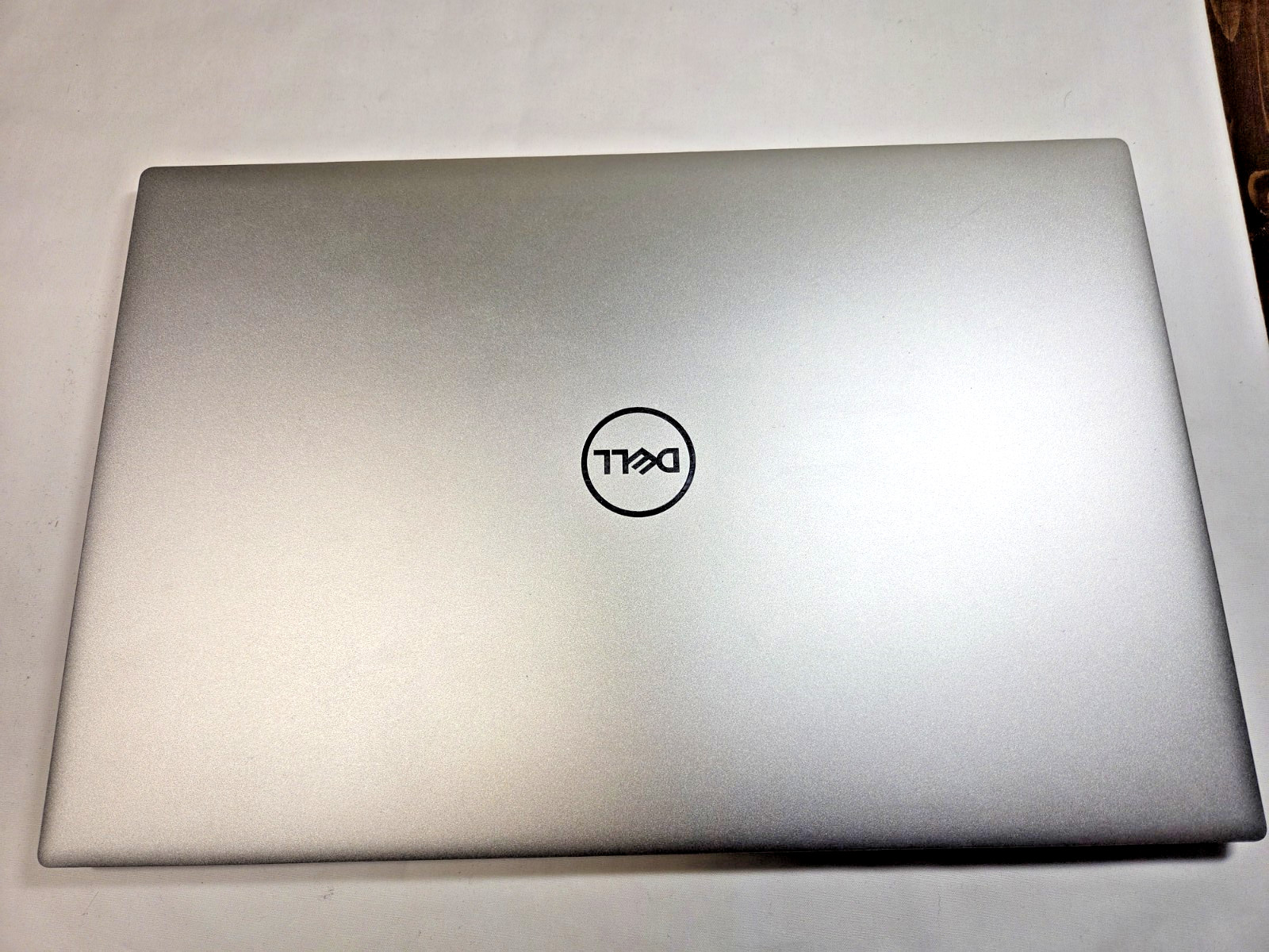Gaming Laptop Dell XPS 15 9520 15.6″ i7-12700H 24GB RAM 512G & 256GB RTX 3050Ti