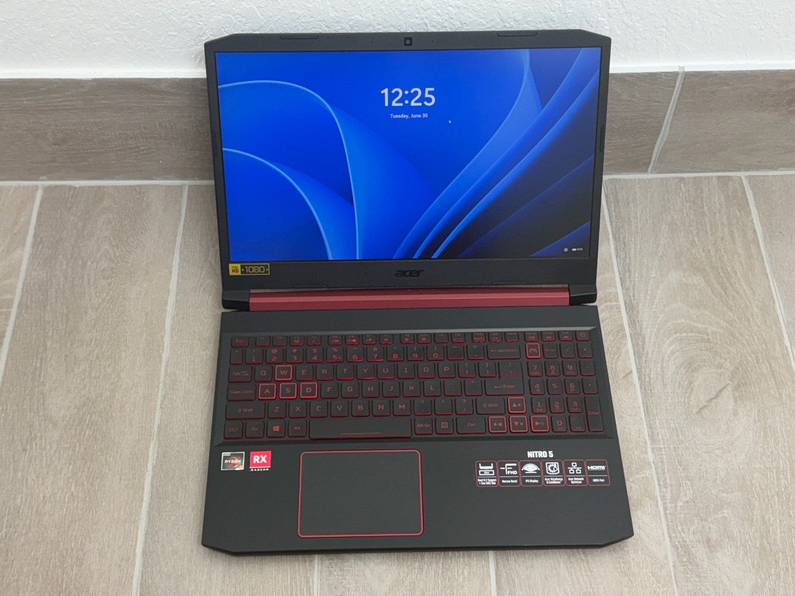 Acer Nitro 5 15.6″ AMD Ryzen 5 3550H Radeon RX 560X 8GB RAM 256GB NVMe Win-11