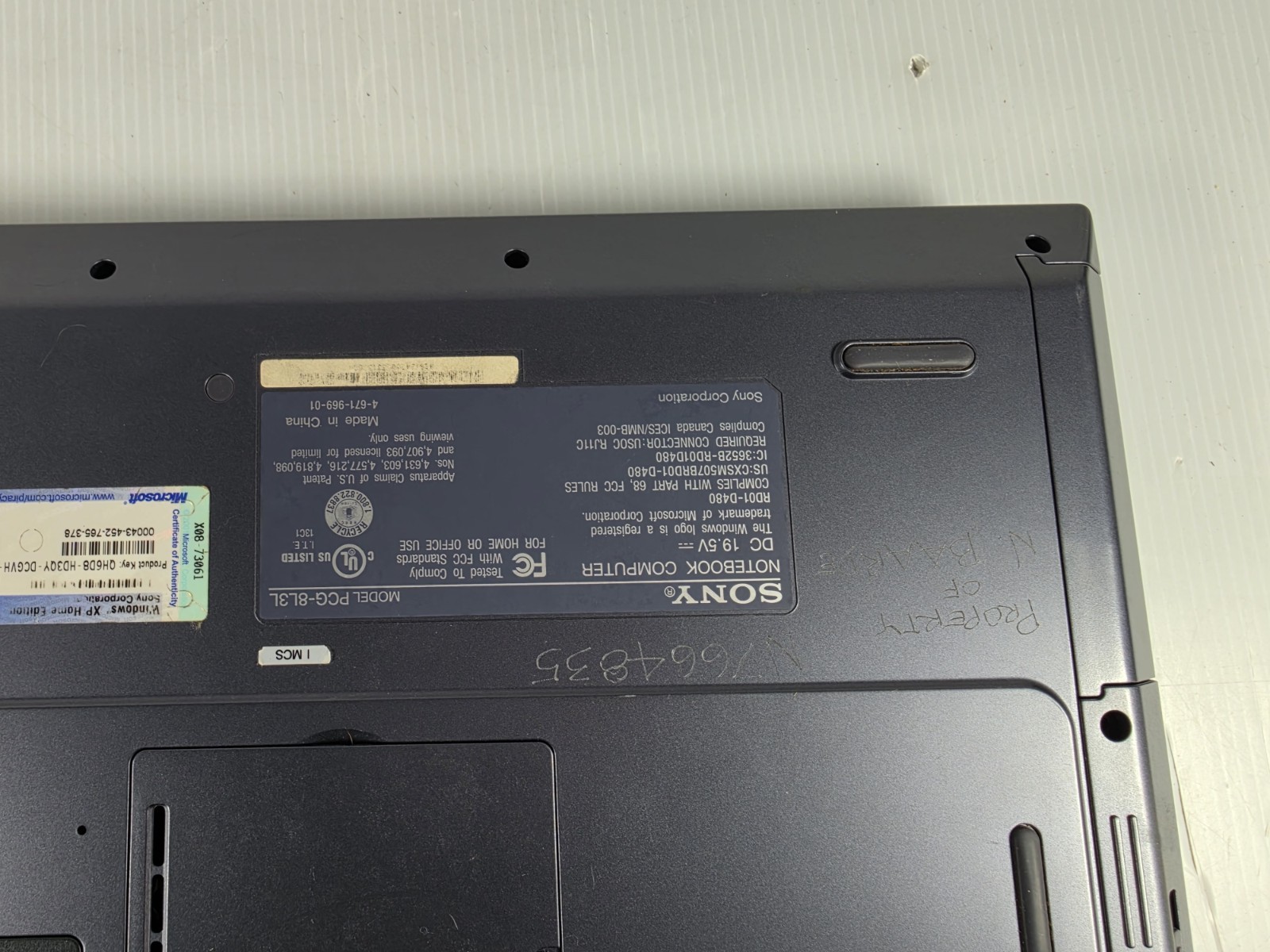 SONY VAIO PCG-GRZ610 PCG-8L3L Pentium IIII DVD Turns On