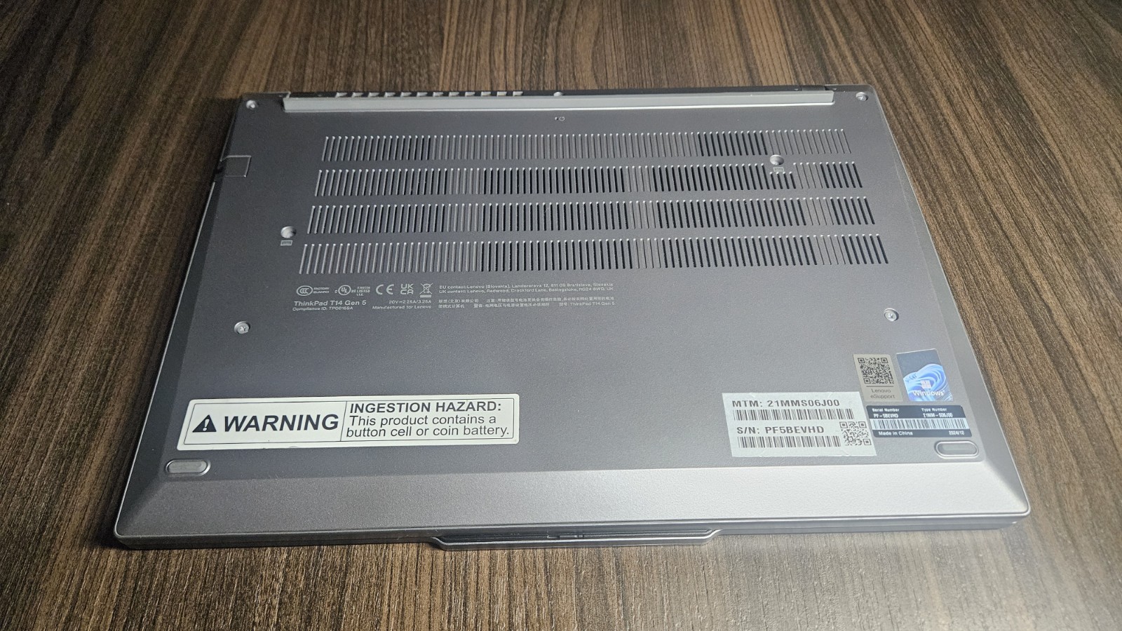 Lenovo ThinkPad T14 Gen 5 | Intel Core Ultra 7 165U | 32GB RAM | 512GB SSD |…
