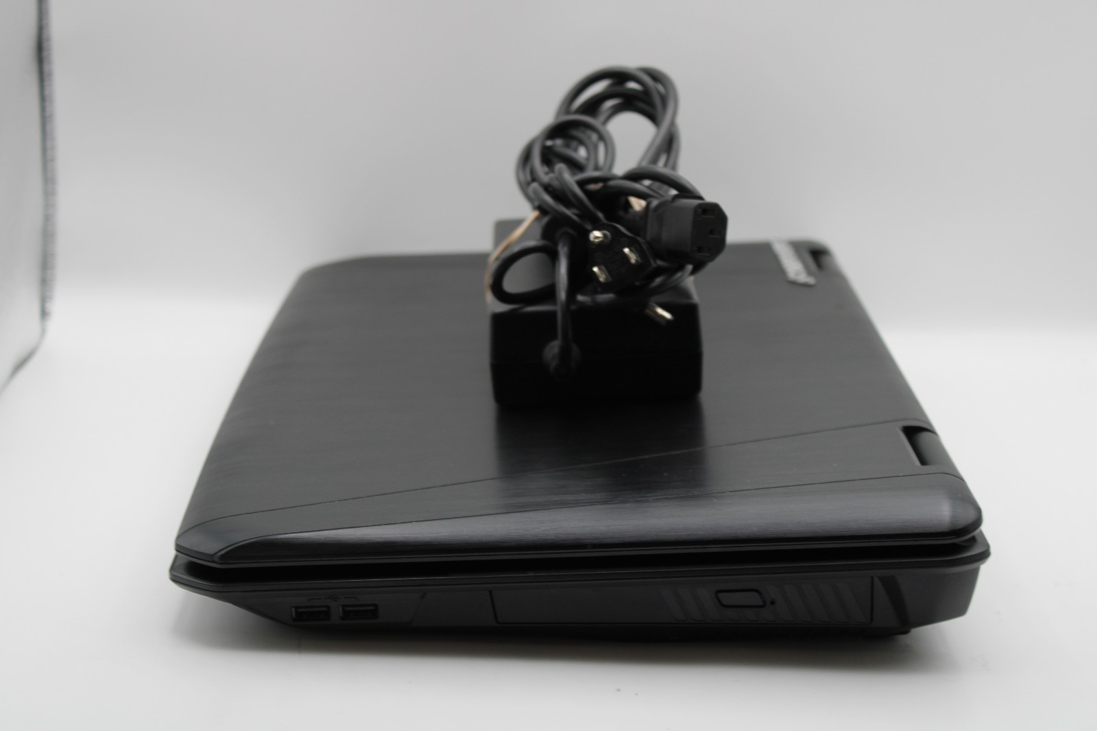 MSI CYBERPOWERPC 1762 _ i7-3630QM _ 16GB RAM _ 256GB SSD _ GTX 670M _ No OS