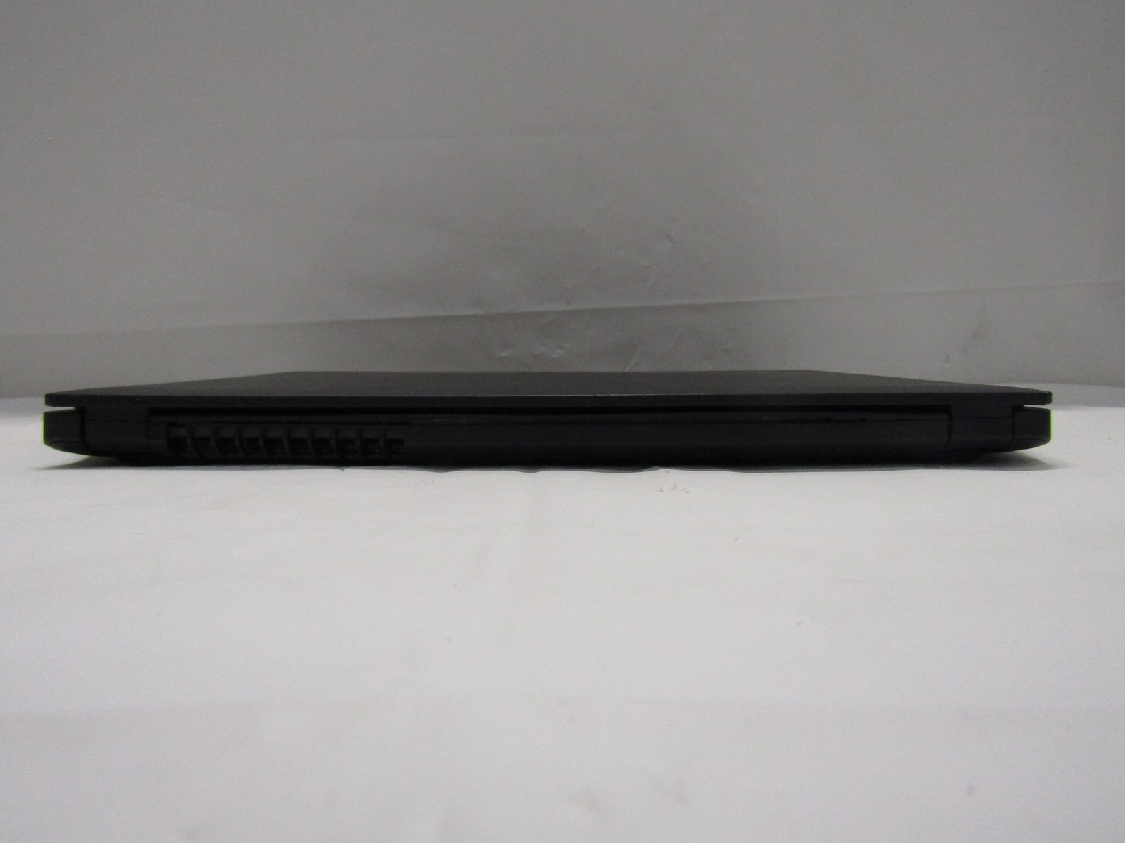 Dell Latitude 3480 2.50GHz Intel Core i5-7200U 4GB RAM 500GB HDD 14″ HD NO OS