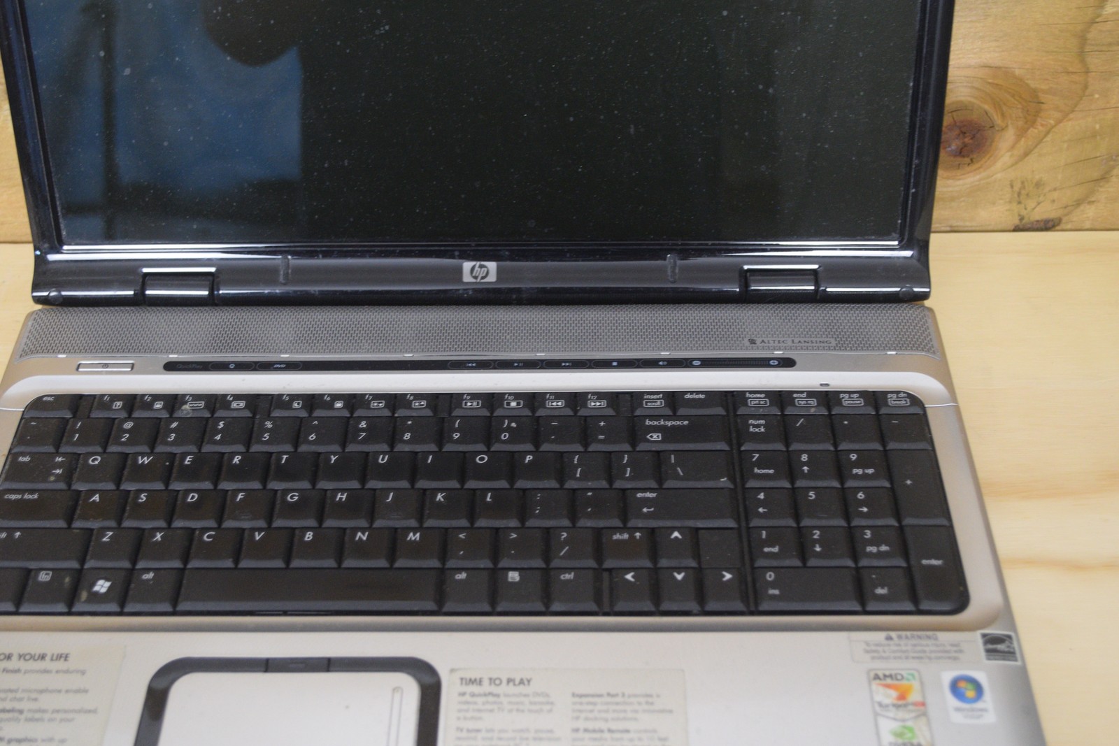 HP Pavilion dv9810us Laptop PC AMD Turion64 X2 Windows Vista NVIDIA DVD RW WiFi