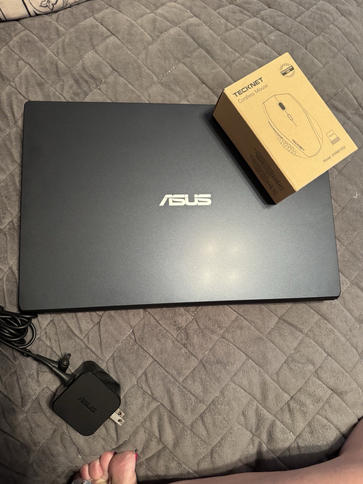 Asus E410m 14″ (128 GB SSD, Intel Celeron N, 1.1 GHz, 4GB) Laptop – Blue…