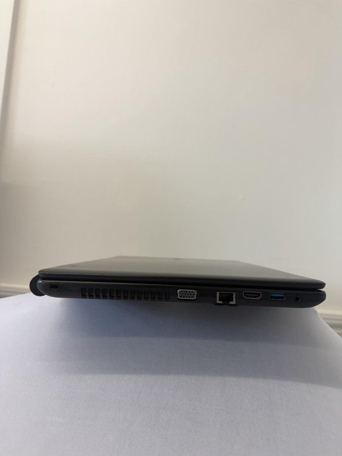 Acer Aspire E1-532-2616 Laptop – Intel Celeron 2957U – Read Des