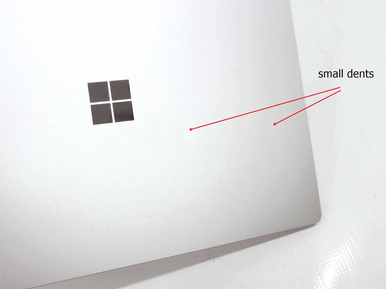 Microsoft Surface Laptop 4 1958 13.5″ Touch Ryzen 5 4680U 16GB 256GB NVMe As Is