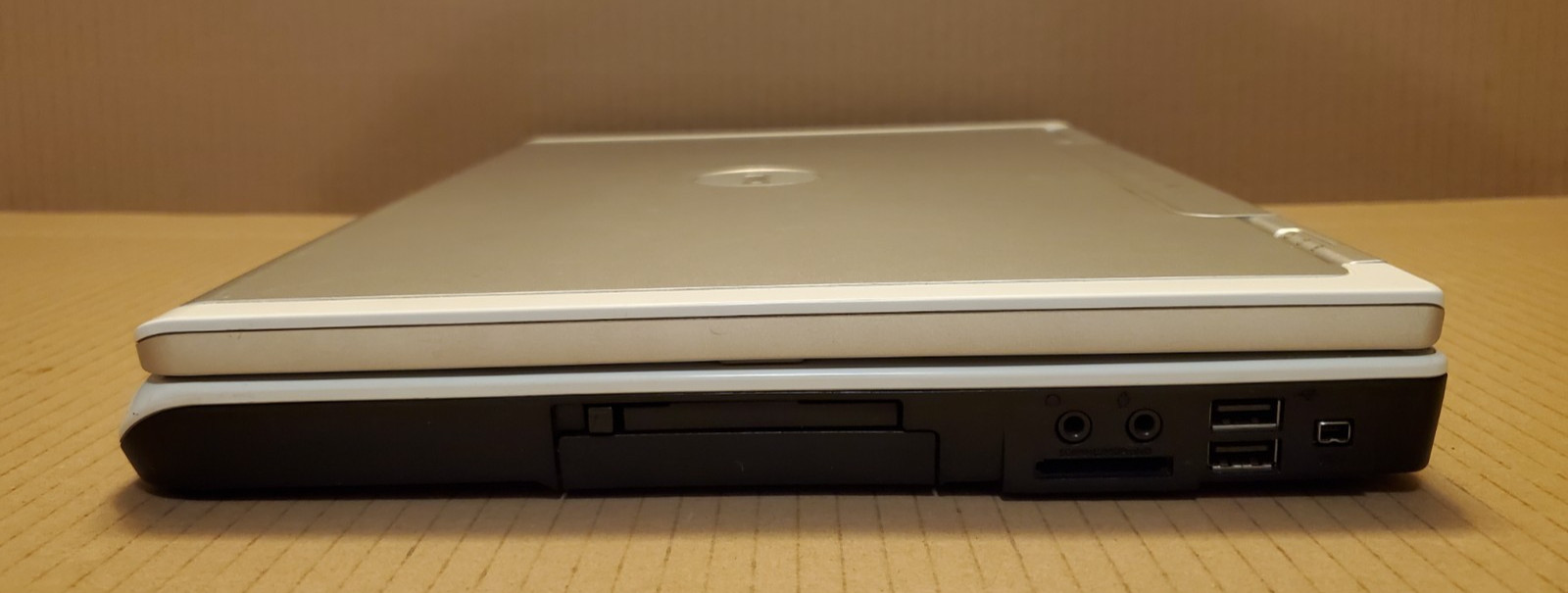 Dell Inspiron E1505 15.4″ Laptop Intel Core Duo 1.66 GHz 2gb RAM 80gb HDD Win XP