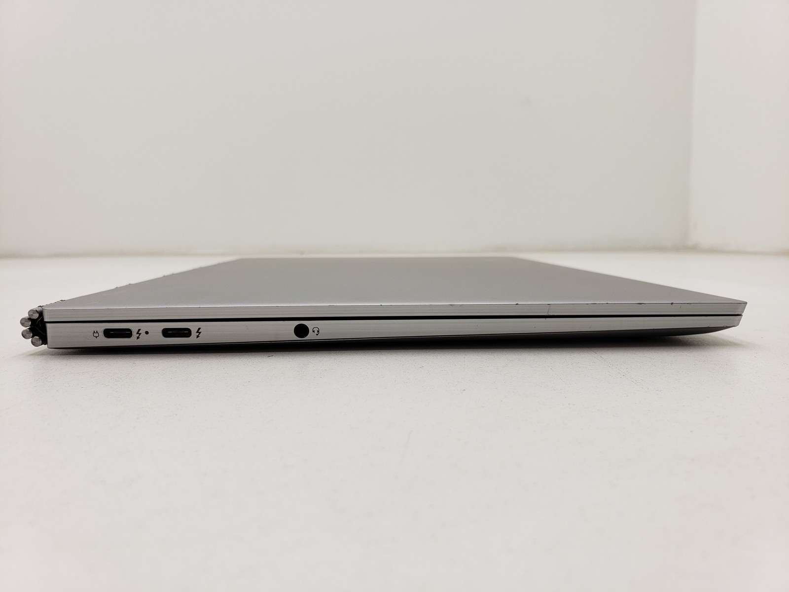 Lenovo IdeaPad Flex Pro-13IKB i7-8550U 16GB RAM 512GB SSD Touchscreen Win 11 Pro