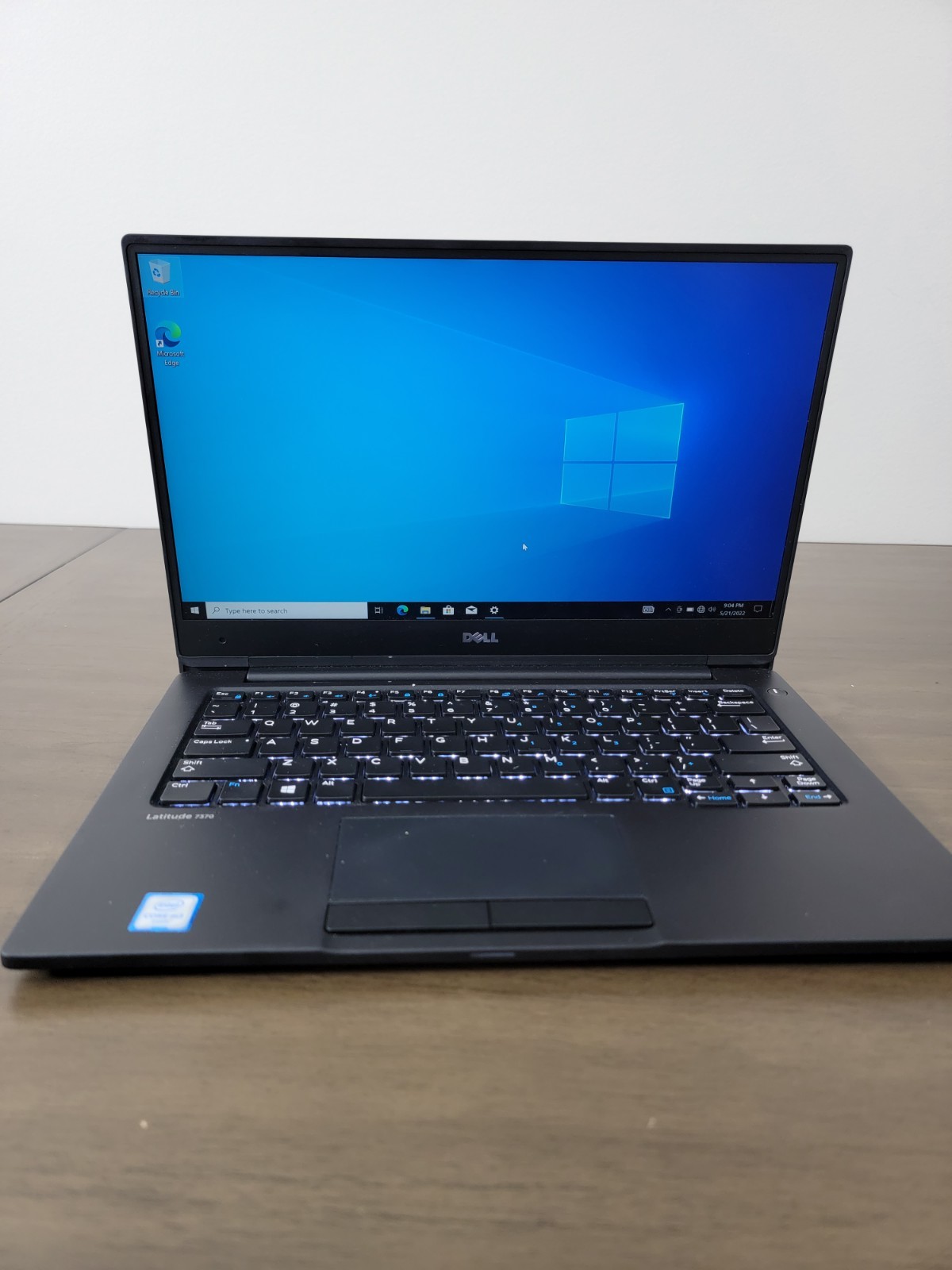 CLEAN Dell Latitude 7370, Intel M3-6Y30, 4 GB Ram, 128GB SSD Windows 11 Pro